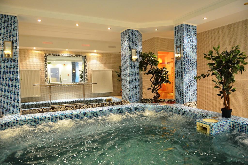 Liza Aqua & Conference Hotel ลายอสมิเช ภายนอก รูปภาพ